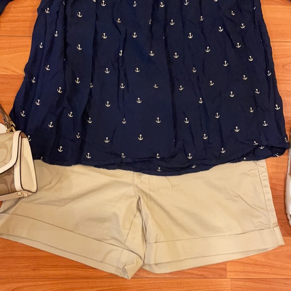 Off shoulder top - Picture 4 of 4